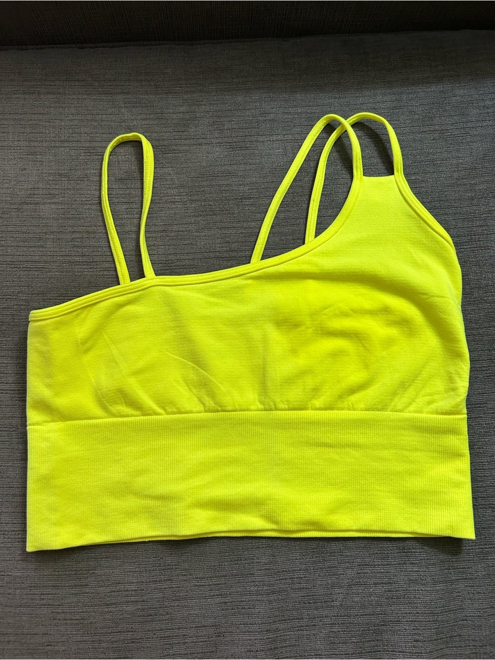 NWOT ALO Yoga Neon Yellow Asymmetric Seamless Sports Bra